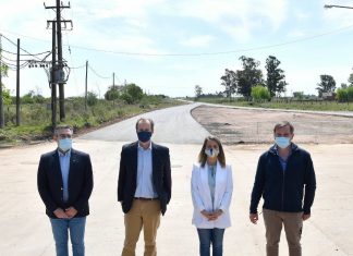 El Gobernador visitó San Salvador y entregó aportes para la ciudad