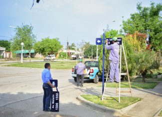 El municipio inició con la colocación de carteles nomencladores en Avenida Malarín