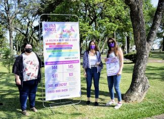 Volanteada por la Eliminación de las Violencias contra las Mujeres