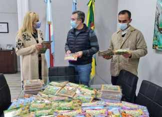 En el Día de los Jardines de Infantes, la Municipalidad entregó regalos para los niños/as de los Jardines Maternales