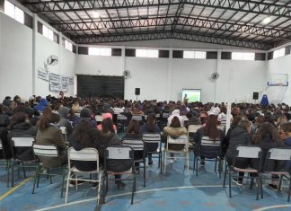Desde el Área Jóven se coordinó un taller de prevención de la discriminación en las escuelas