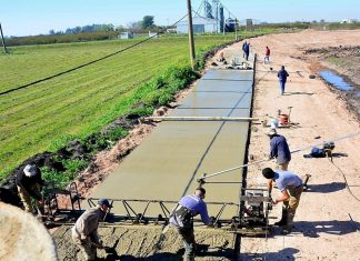 Comenzó el llenado de la nueva Pista de Ciclismo