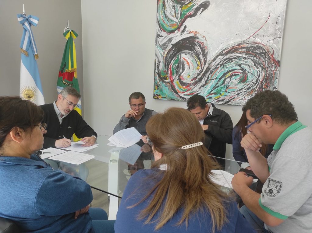 El DEM y el SOEM arribaron a un nuevo acuerdo salarial | Municipalidad ...