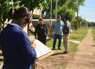 Personal Municipal realiza abordaje Barrio Lourdes