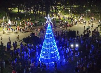 Se realizó el encendido de luces navideñas