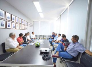 Reunión de Vialidad con productores