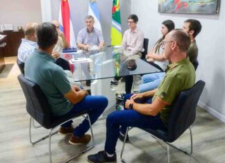 Nos reunimos con el Centro Económico