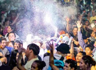 San Salvador vivió dos noches repletas de color y alegría