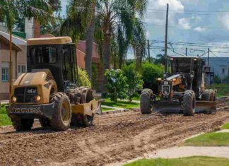 Trabajos de enripiado en calle Arroyo Grande